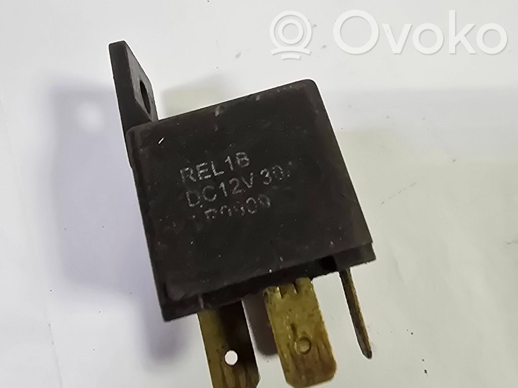 Ford Galaxy Cita veida releji 