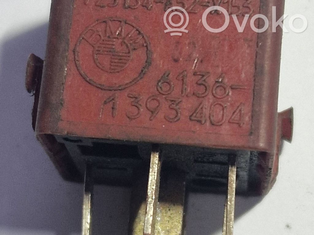BMW 5 E39 Other relay 