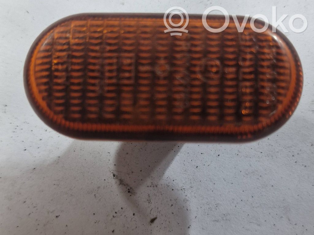 Renault Laguna I Front fender indicator light 