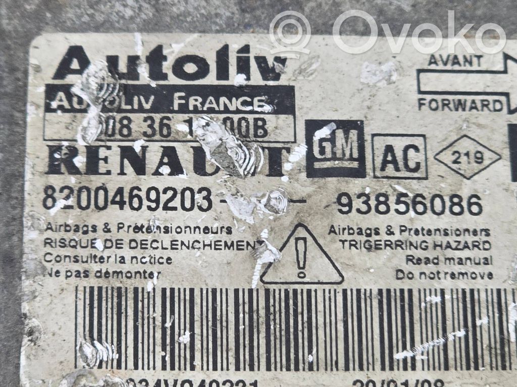 Opel Vivaro Airbag control unit/module 