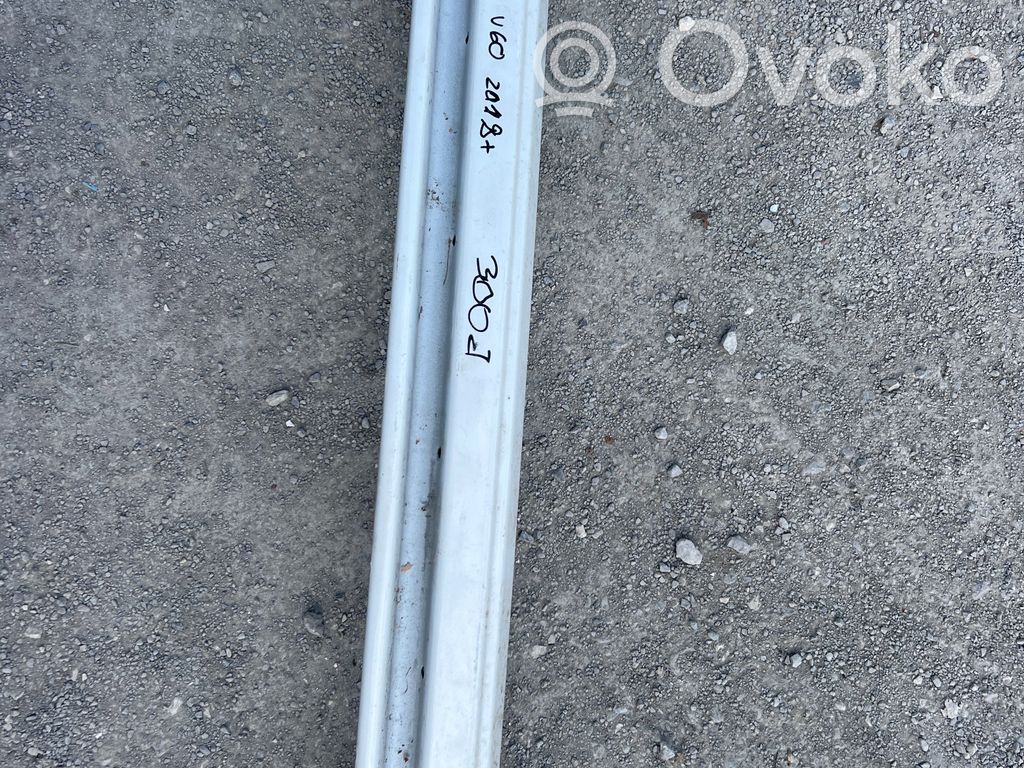 Poprzeczka zderzaka tylnego   31468293