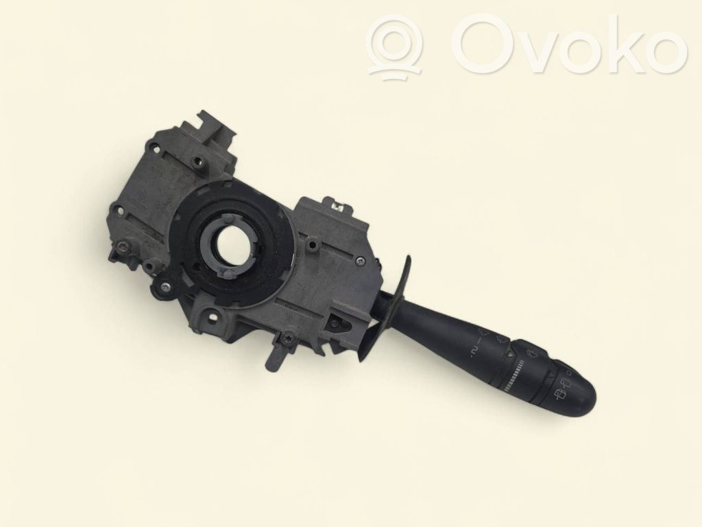 Renault Megane II Interruptor/palanca de limpiador de luz de giro 