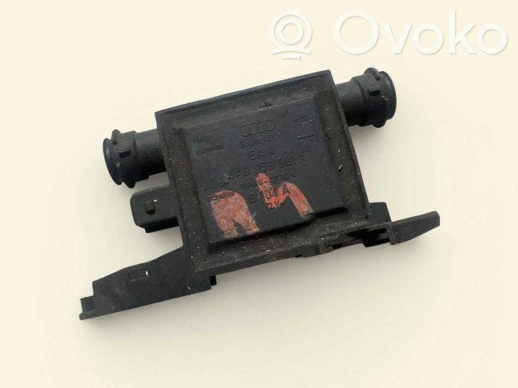 Audi A4 S4 B5 8D Door control unit/module 