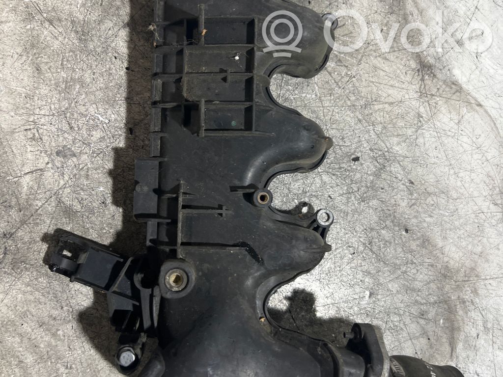Peugeot 307 Kolektorius įsiurbimo 