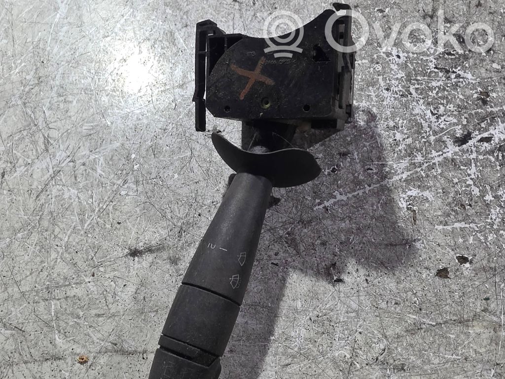 Renault Laguna II Palanca de control del limpiaparabrisas 