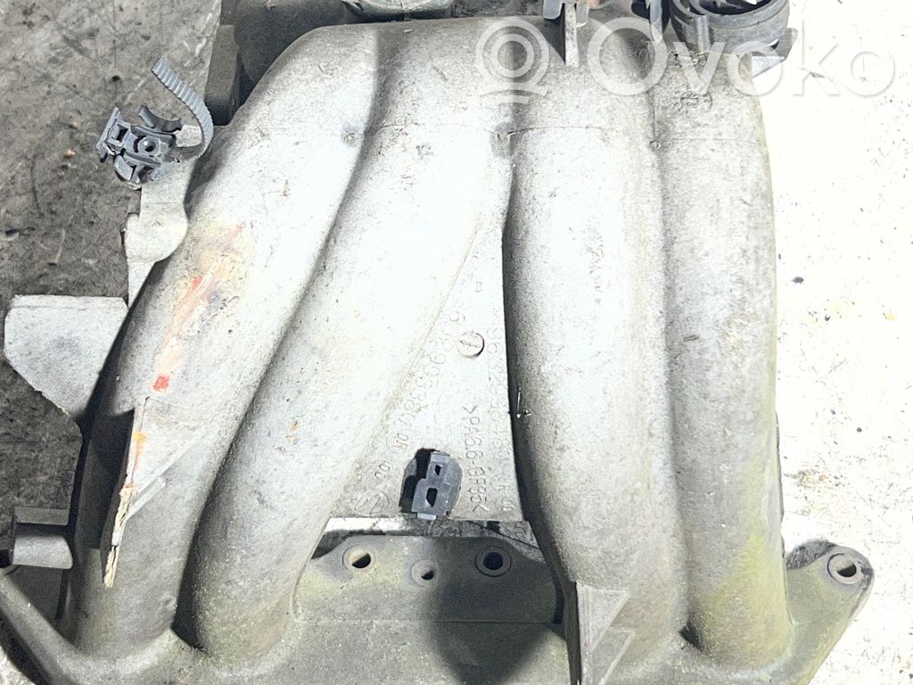 Citroen Xsara Colector de admisión 