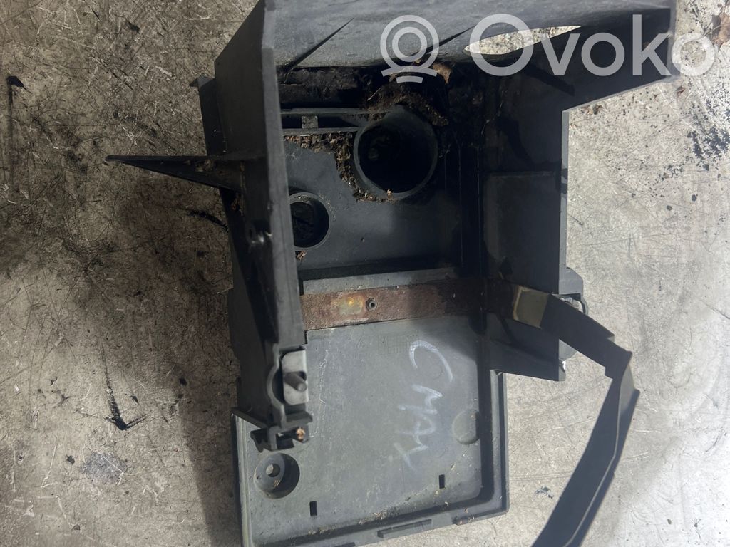 Ford Focus C-MAX Support boîte de batterie 