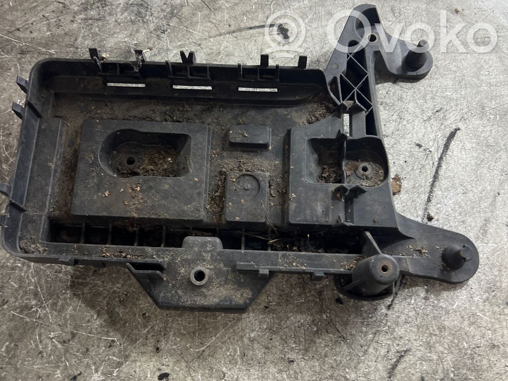 Audi A3 S3 8P Akun alusta 