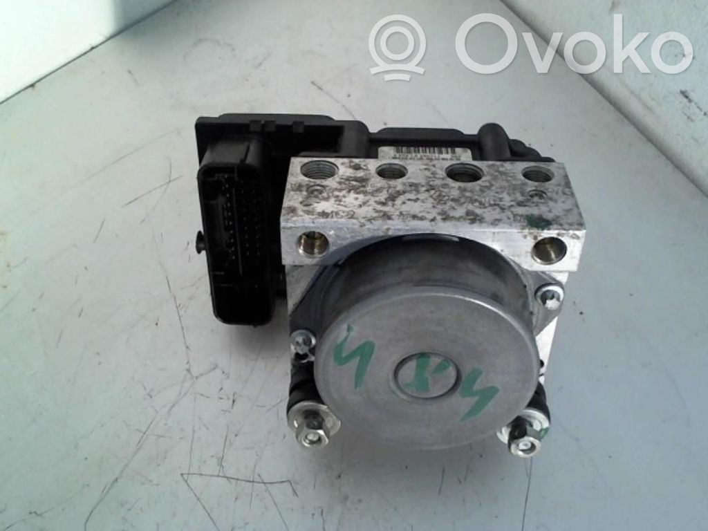 Dacia Duster ABS bloks 