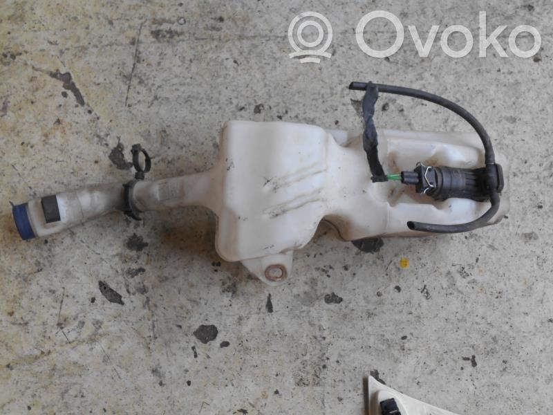 Ford Ka Logu šķidruma tvertne 