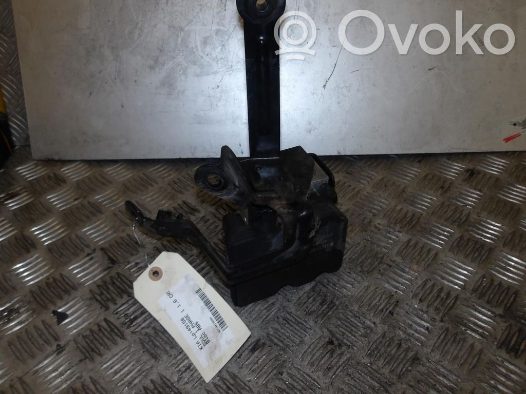 Bomba de ABS   589102K830