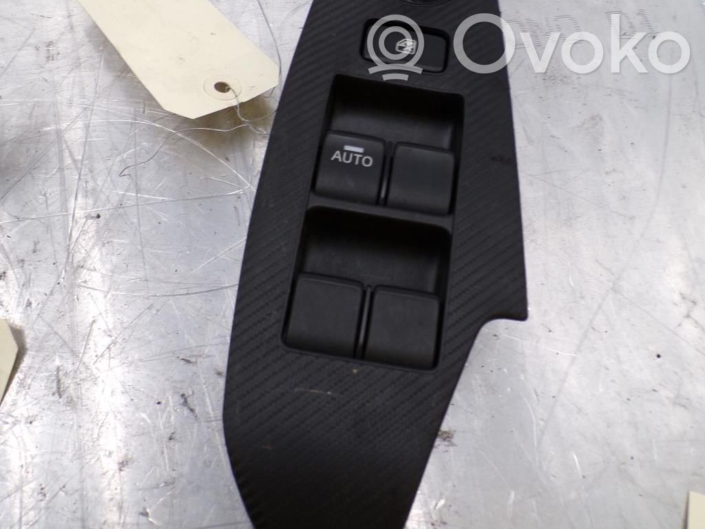 Mazda 3 II Electric window control switch 