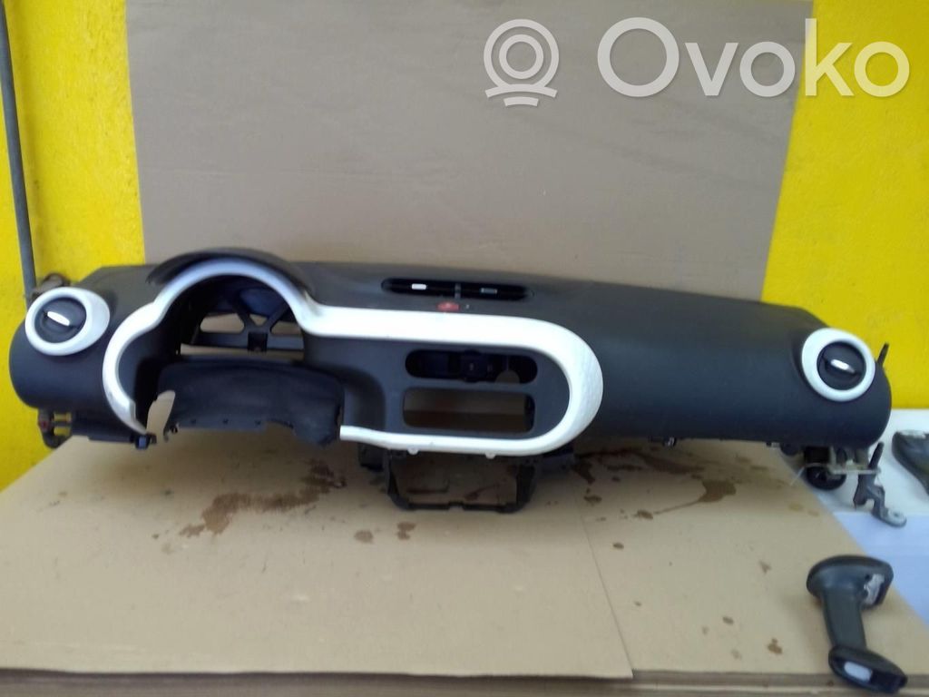 Renault Twingo III Panel de instrumentos 