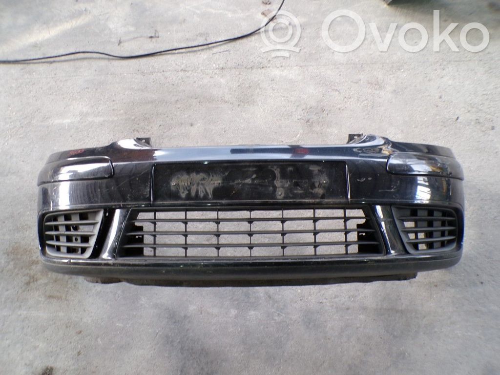 Volkswagen Golf Plus Front bumper 