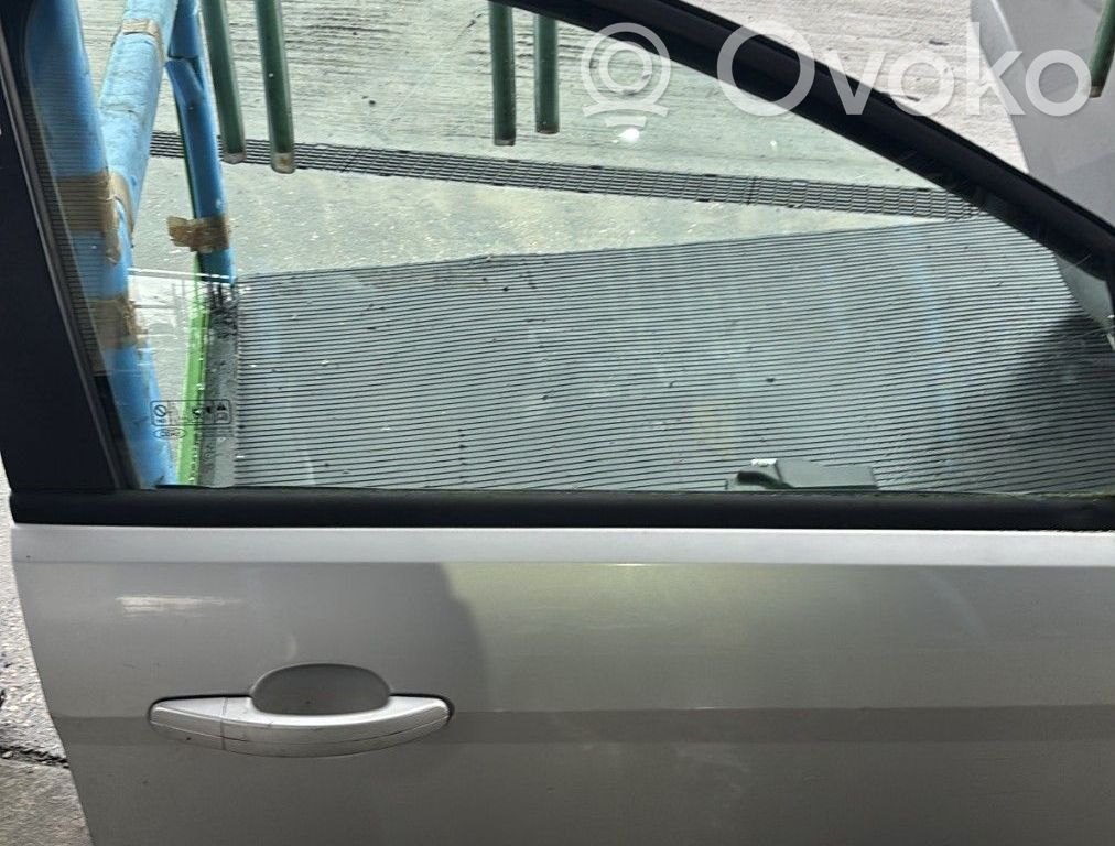 Ford Focus Priekinės durys 