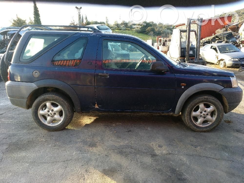 Land Rover Freelander Moldura de la aleta delantera 