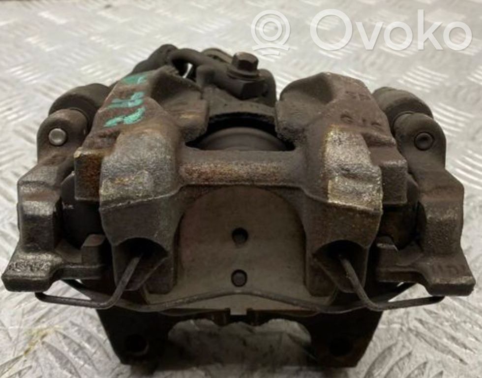 Audi Q3 F3 Tylny zacisk hamulcowy 