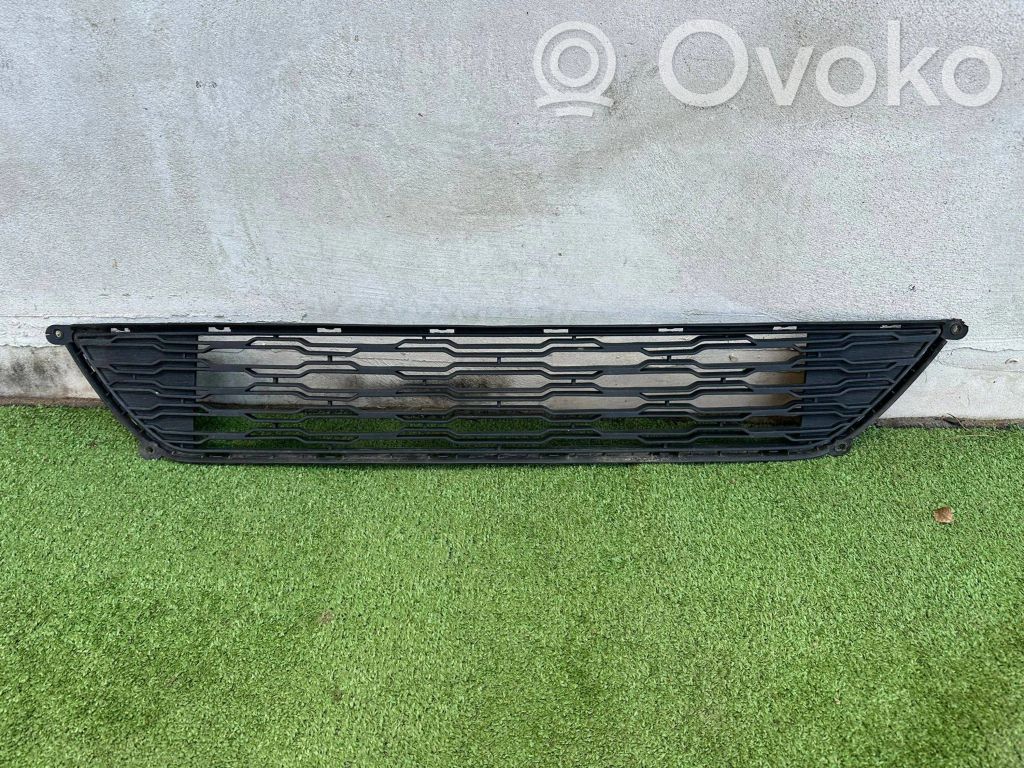 KIA Ceed Front bumper lower grill 