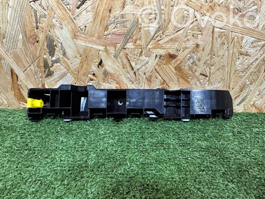 Rear bumper mounting bracket   39059839
