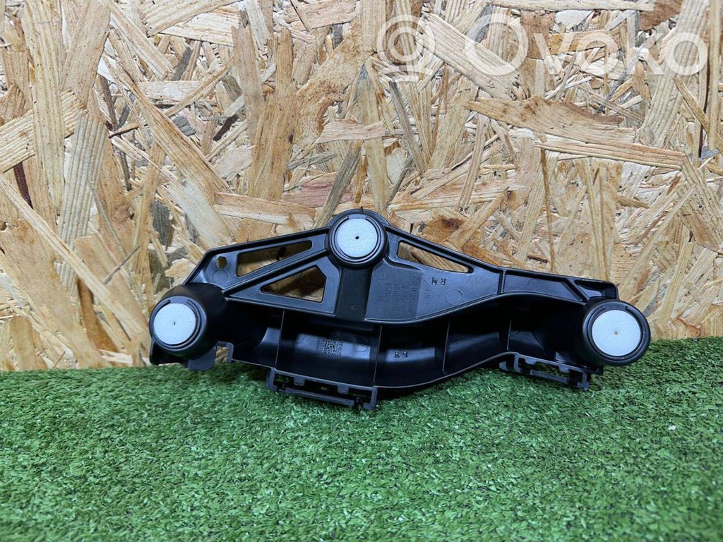 Opel Corsa E Rear bumper mounting bracket 