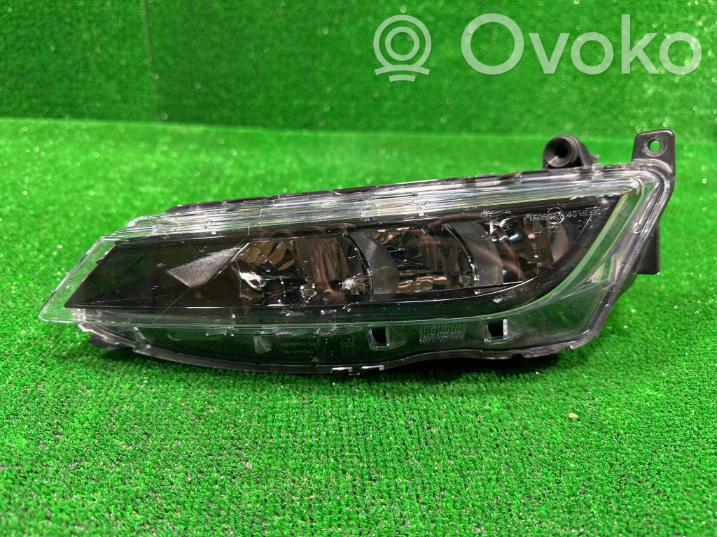 Seat Leon (5F) Etusumuvalo 