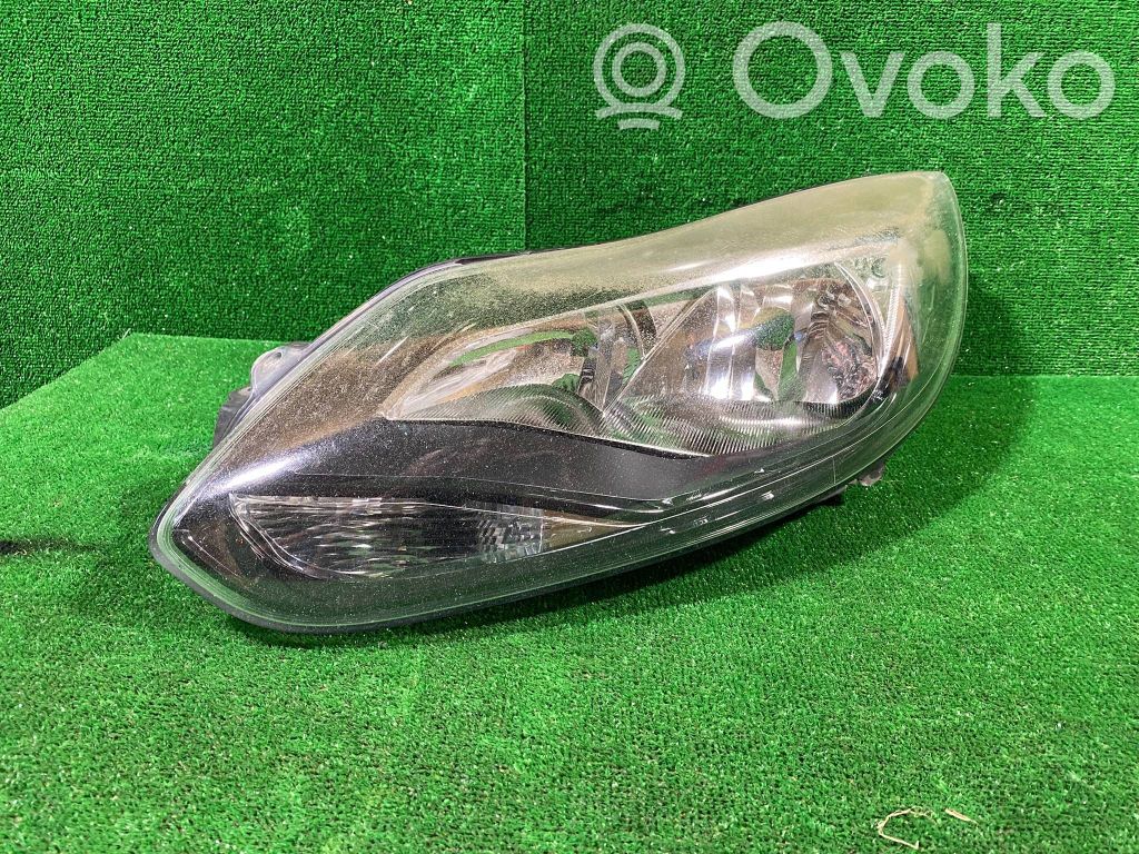 Ford Focus Phare frontale 