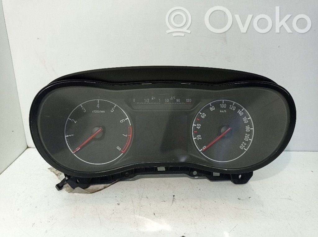 Opel Corsa E Speedometer (instrument cluster) 
