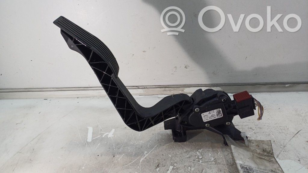 Jeep Compass Accelerator throttle pedal 