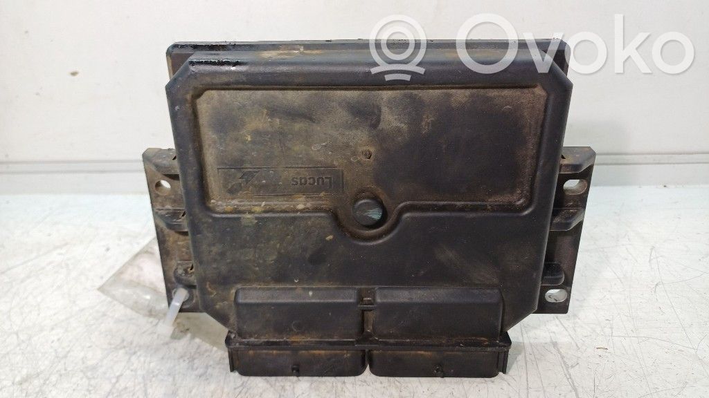 Engine control unit/module   8200150549,8200150549,F8Q662