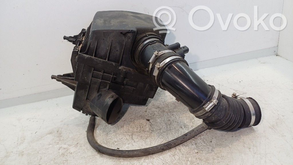 Opel Corsa E Air filter box 