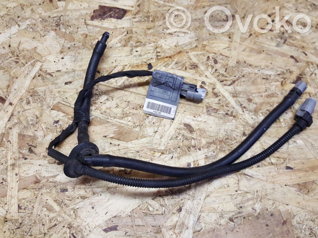 BMW 7 E65 E66 Windshield washer fluid hose 