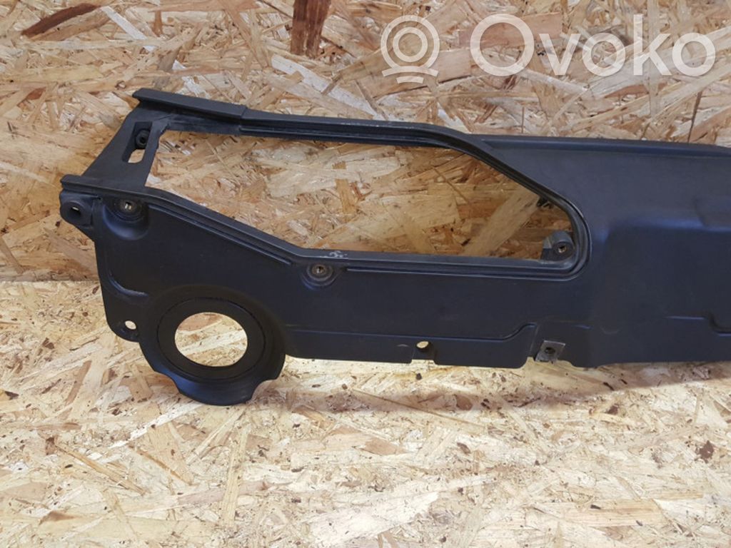 BMW 7 E65 E66 Oro paėmimo kanalo detalė (-ės) 