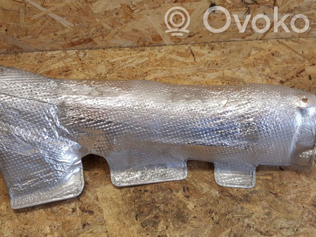 BMW 5 E60 E61 Protección térmica del escape 