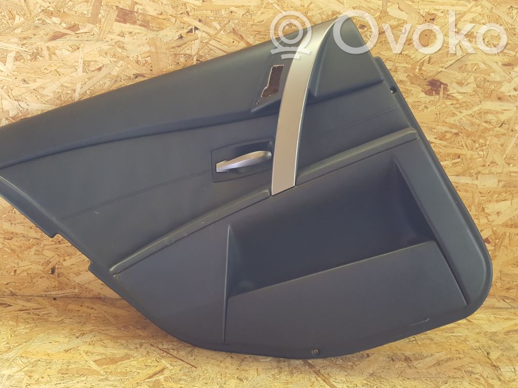 Takaoven verhoilu   7079365,63142161
