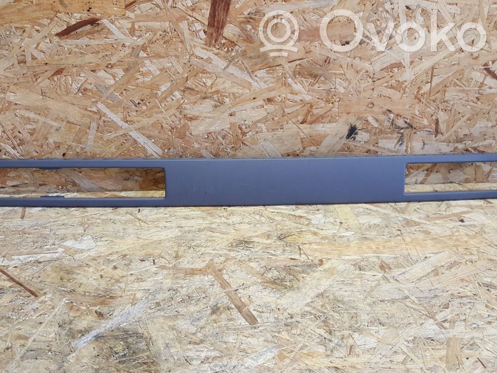 Moldura del panel (Usadas)   30791504