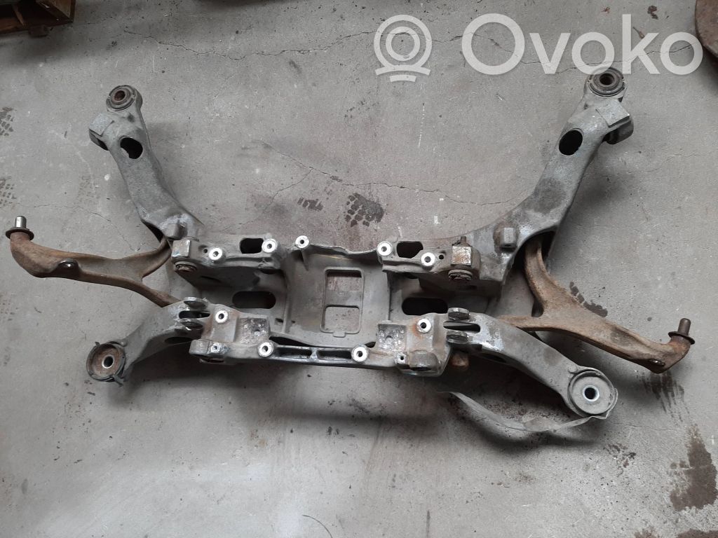 Volvo XC70 Taka-apurunko 