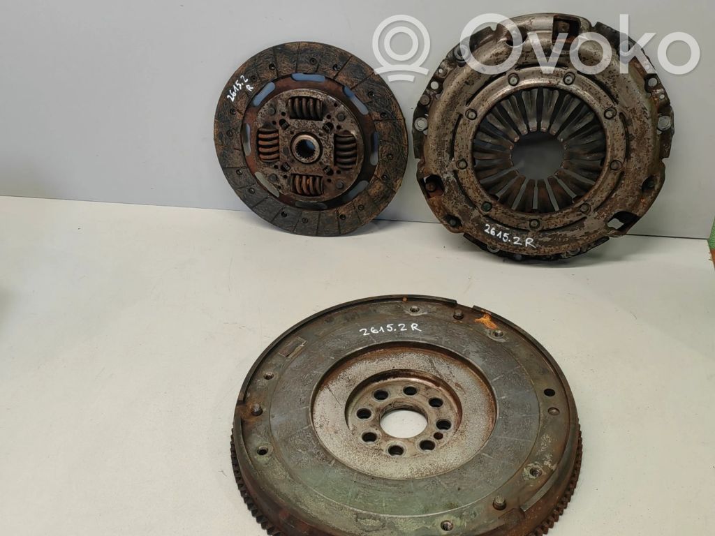 Opel Vivaro Clutch set kit 