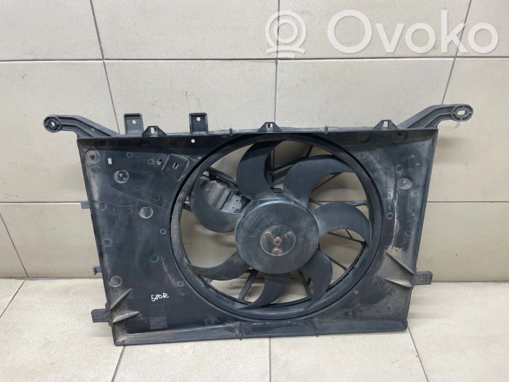 Volvo V70 Elektrinis radiatorių ventiliatorius 
