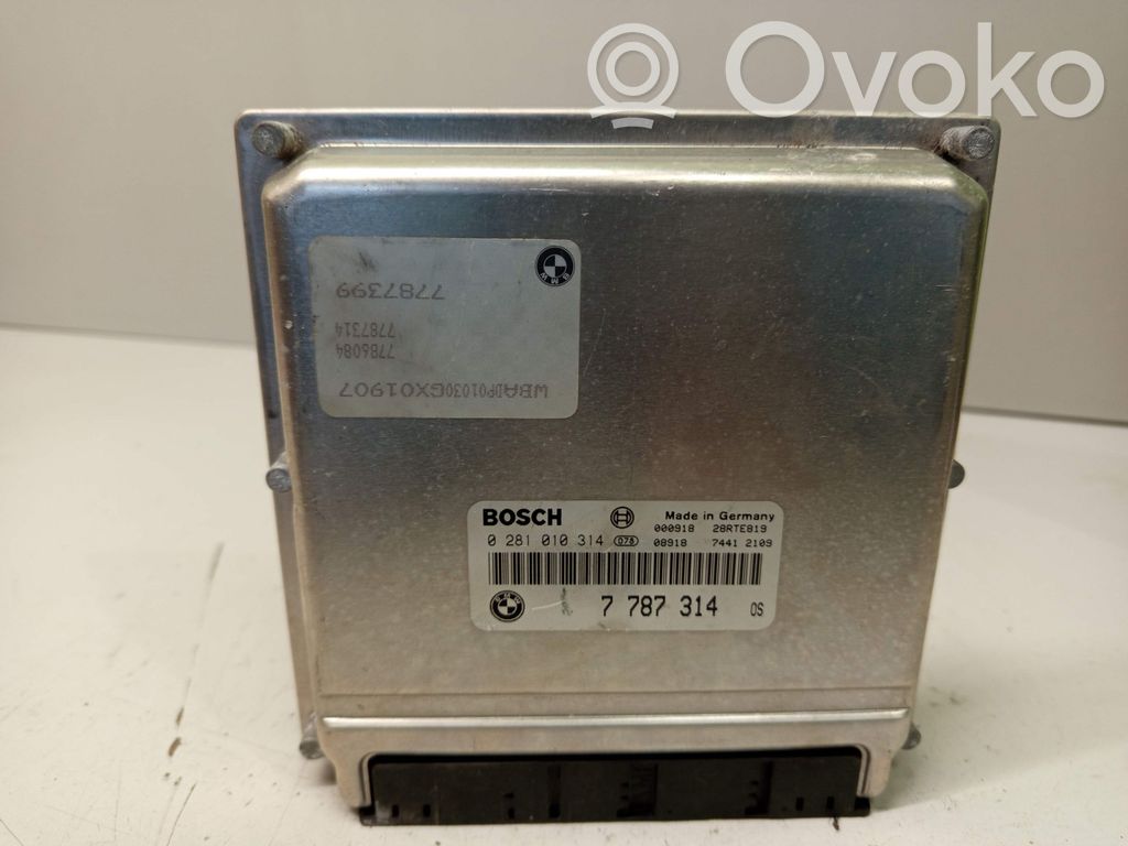 BMW 5 E39 Engine control unit/module 