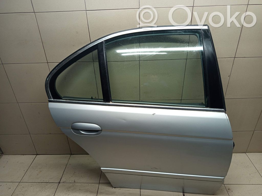 Rear door