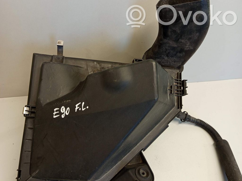 BMW 3 E90 E91 Air filter box 