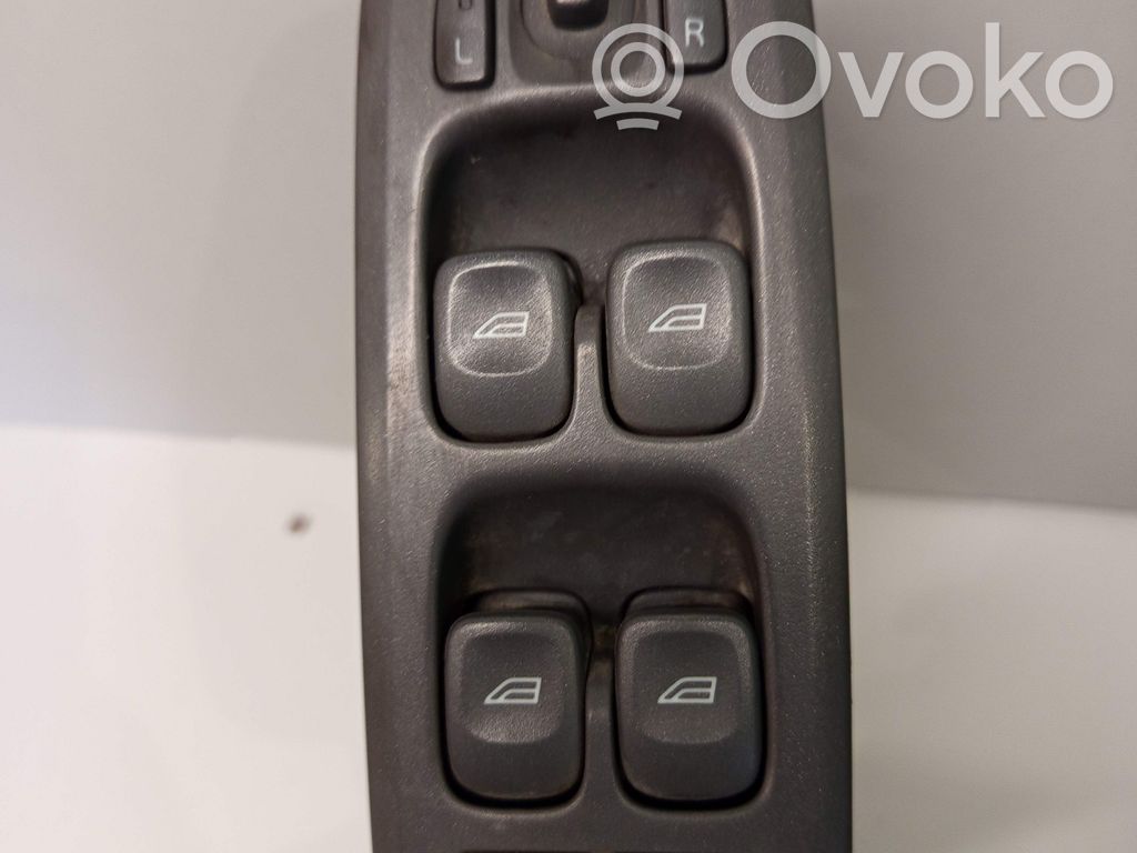 Electric window control switch   9452939