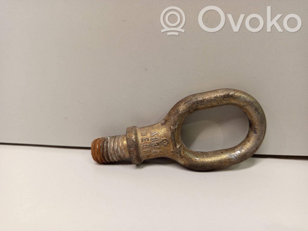 Volkswagen Golf IV Towing hook eye 