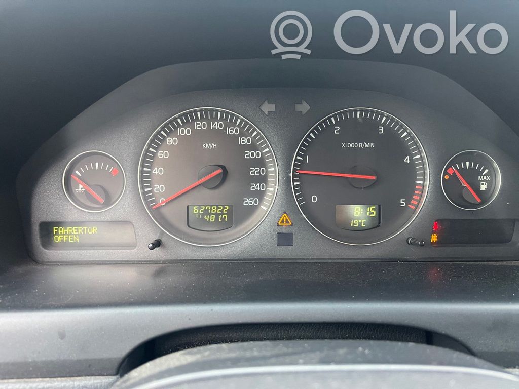 Volvo S60 Speedometer (instrument cluster) 