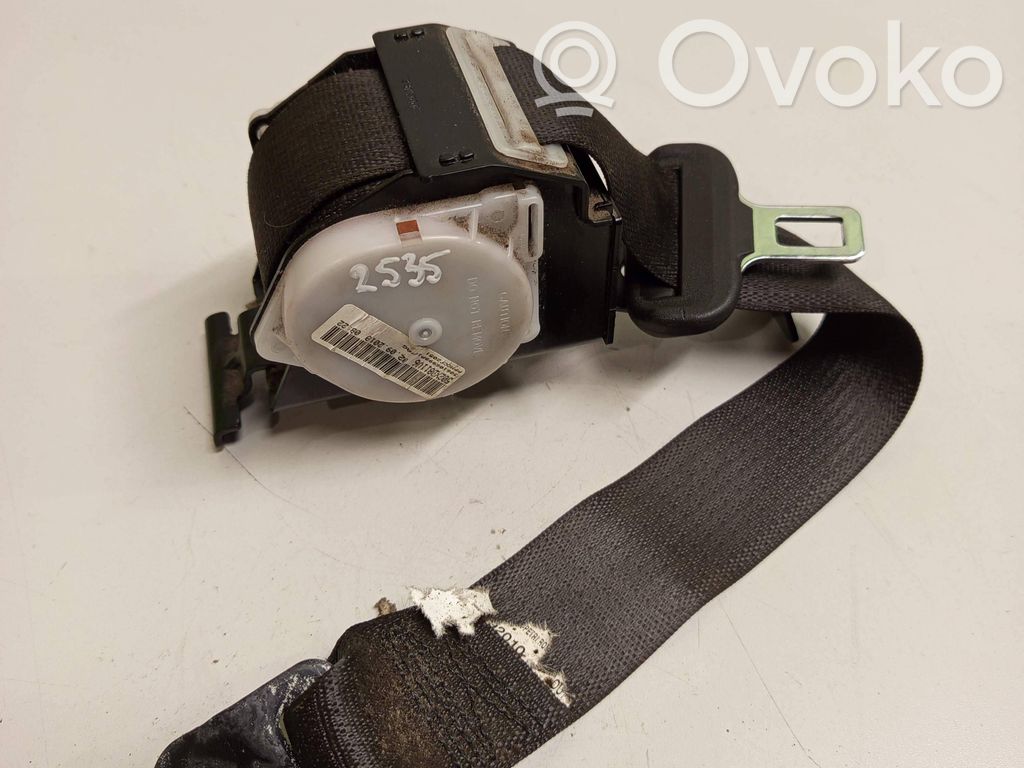 Opel Insignia A Rear seatbelt 