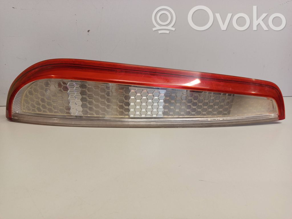 Ford Focus Aizmugurējais lukturis virsbūvē 