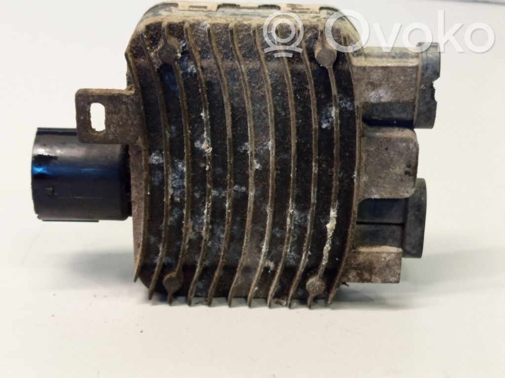 Ford Mondeo MK IV Coolant fan relay 