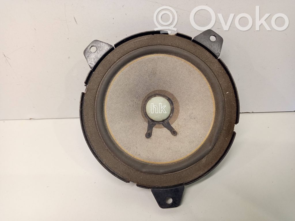 BMW 3 E46 Front door speaker 