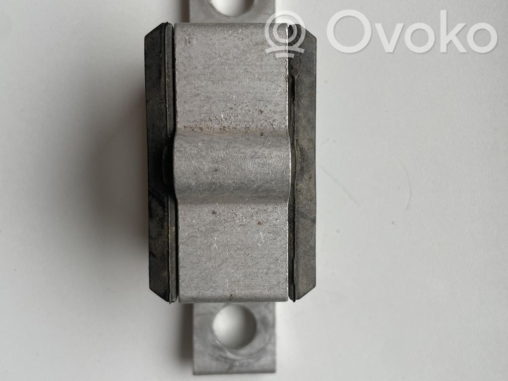Tesla Model 3 Support, fixation radiateur 