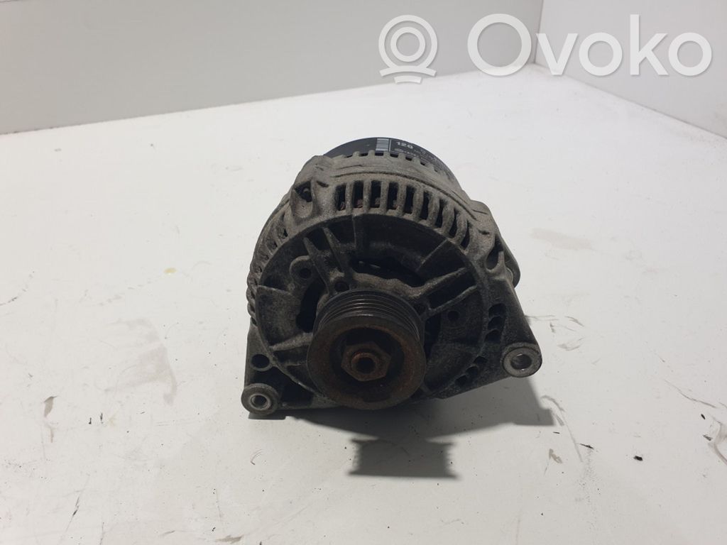 Audi A4 S4 B5 8D Generatorius 